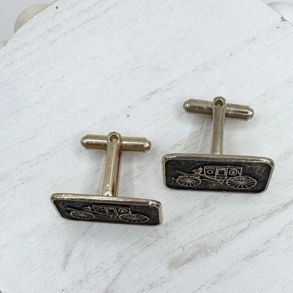 Vintage Men’s Cufflinks With Western Style Stagecoach Design